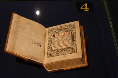 Kunstvolles Buch im Gutenberg-Museum