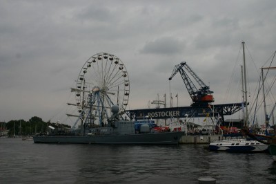 Rostocker Hafen am Sonntag