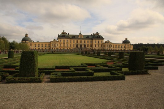 Drottningholm Schloss vom Park aus gesehen.