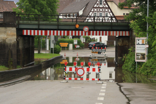 Die Bahnunterführung der B290 in Jagstzell steht oft unter Wasser.