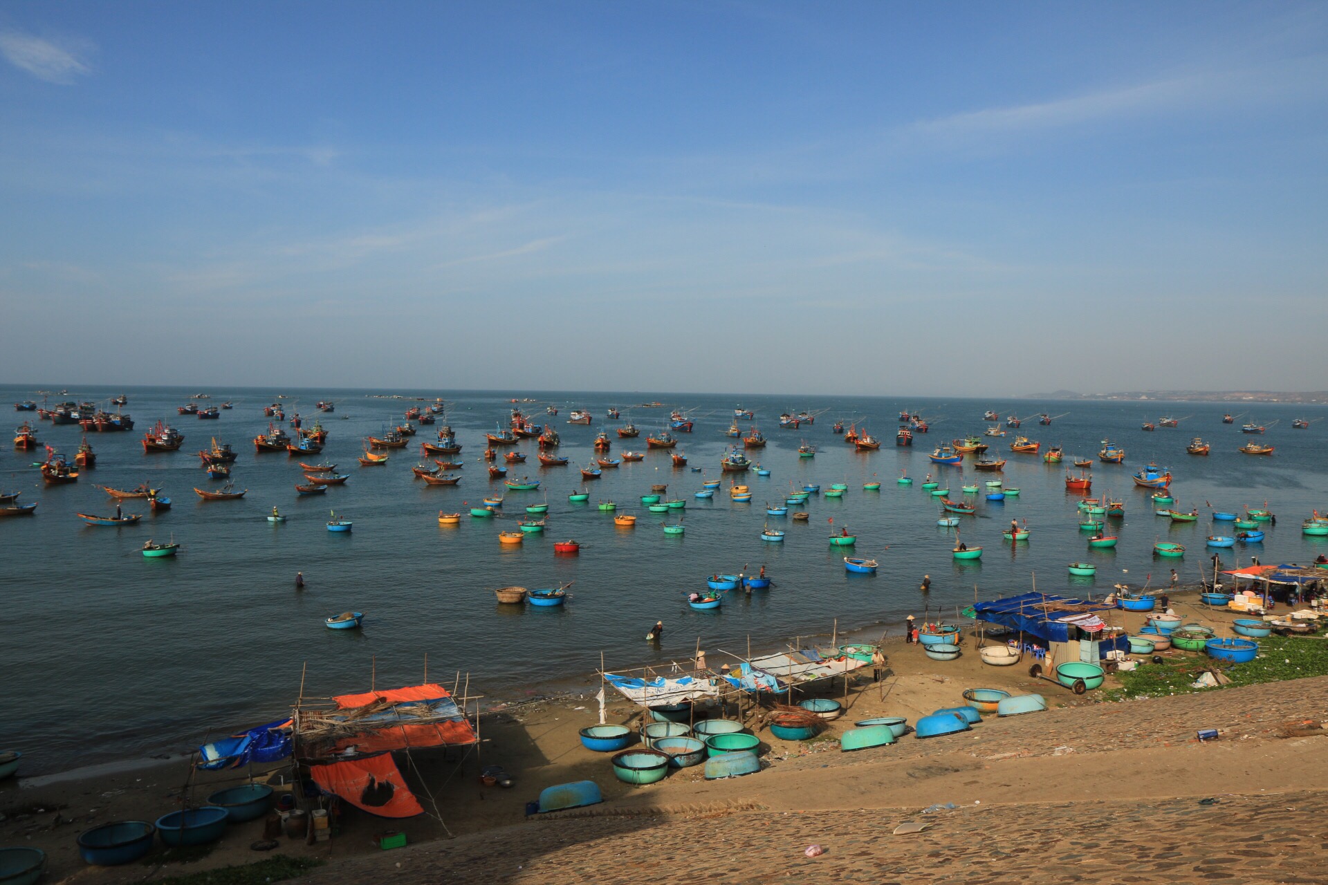 Im Hafen von Mui-Ne, hier wird zahlreich gefischt.
