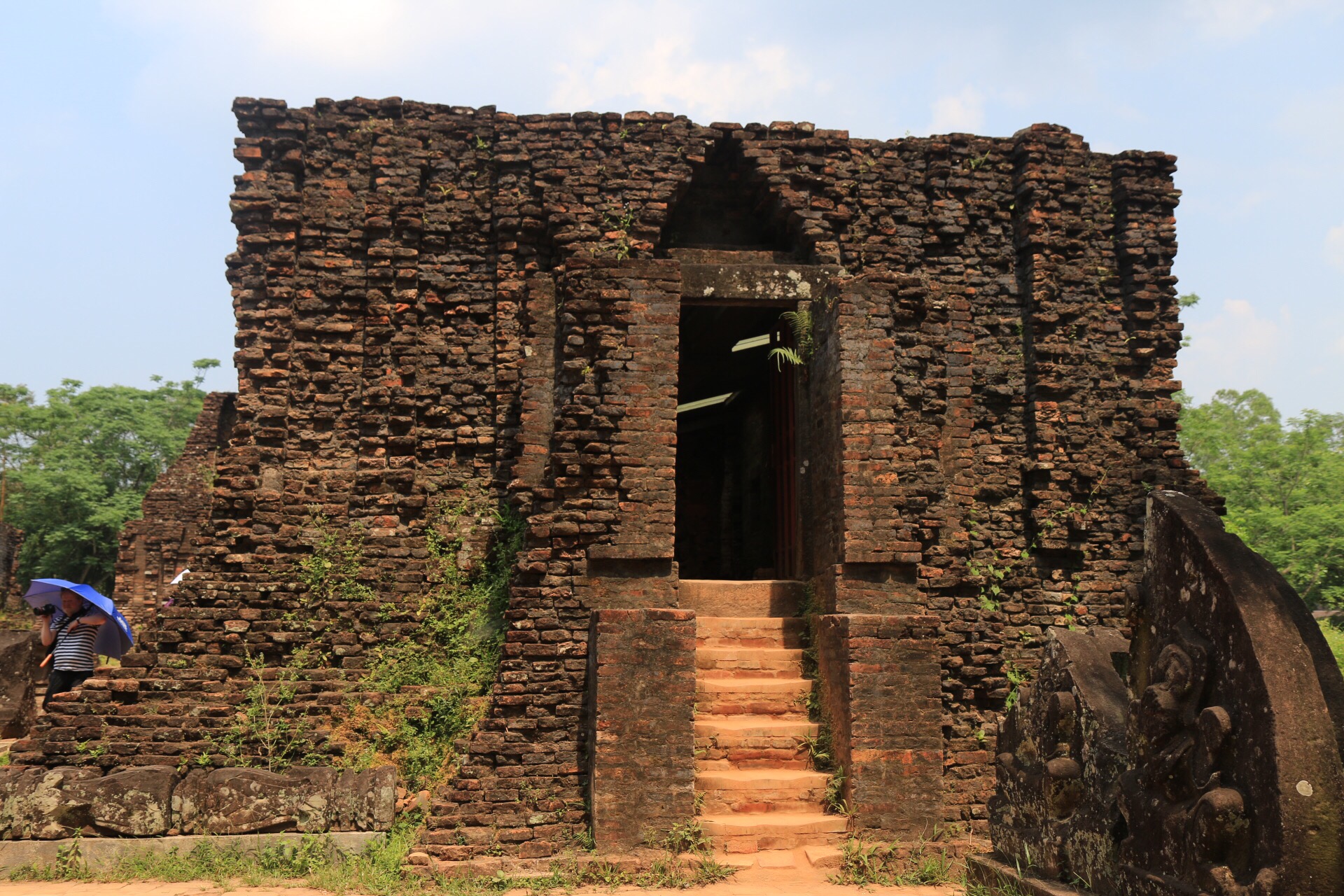 Erbaut wurden die ehemals 70 Tempel zwischen dem 4. und 14. Jahrhundert.