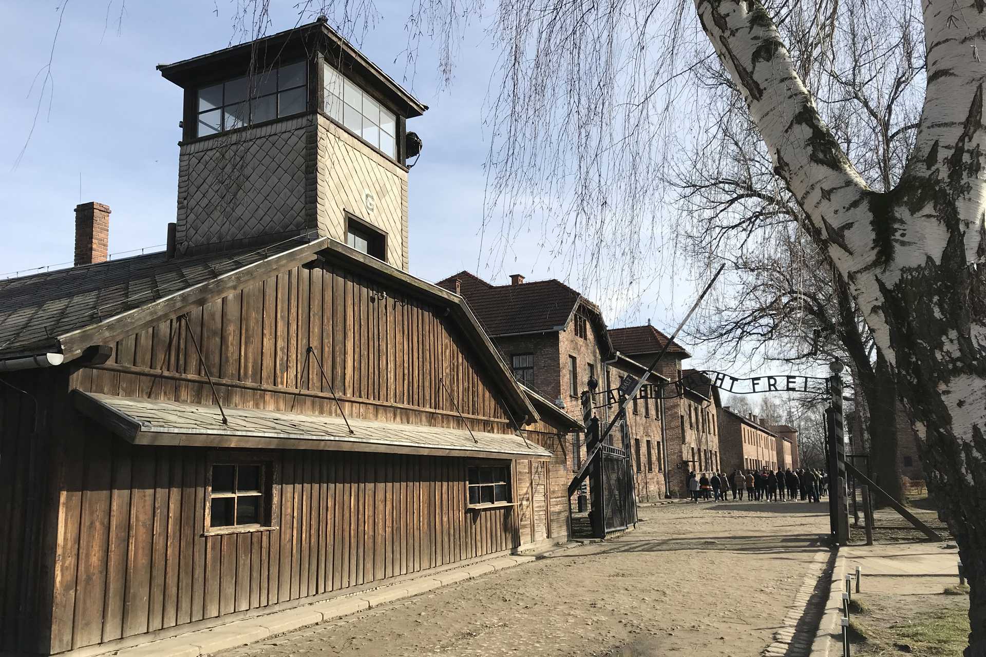 Das Eingangstor zum Konzentrationslager in Auschwitz.