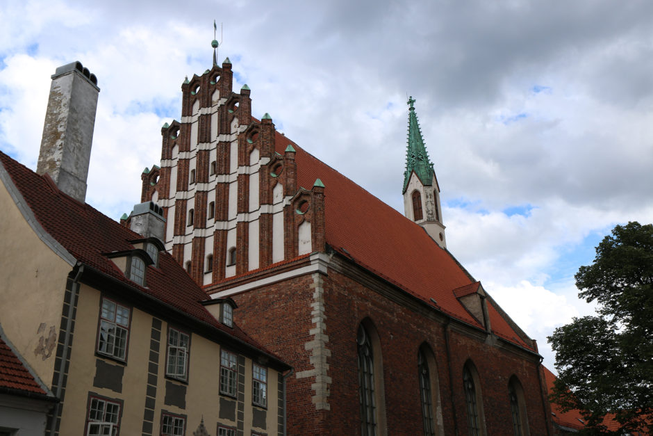 Die. St. Johanniskirche direkt im Zentrum der Stadt.