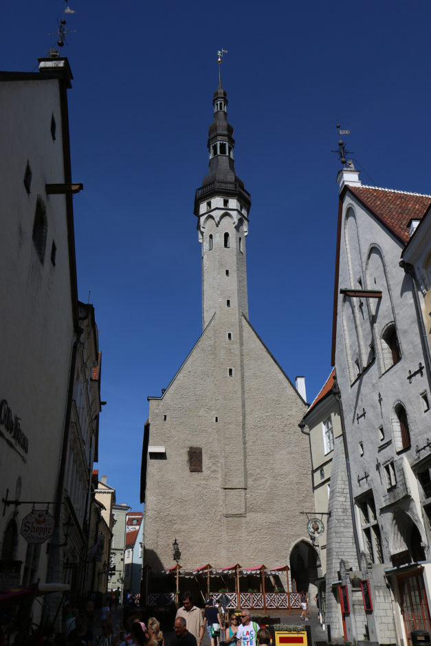 Im Zentrum der Altstadt das Rathaus und der hier nicht zu sehende Marktplatz.
